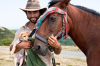 Spanien, Region Navarra, Pyrenen: Ein sterreichischer Cowboy mit seiner treuen Stute und einem kleinem Hndchen
