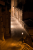 Burgos: Strae neben der Kathedrale im nchtlichen Schein der Laternen