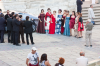 Burgos: Eine Hochzeitsgesellschaft - Die Damen posieren, die Herren fotografieren