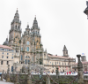 Santiago de Compostela: Westtfassade der Kathedrale vom Praza do Obradoiro aus gesehen