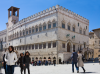 Italien, Umbrien, Perugia: Die Piazza IV Novembre mit dem Palazzo dei Priori