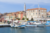 Kroatien, Istrien, Rovinj: Der malerische Hafen der Stadt