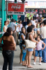Costa Rica, Cariari: Wartende auf dem Busbahnhof