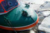 Fedderwardersiel: Seenotrettungskreutzer im zugefrorenen Hafen