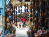Die Altstadt von Essaouira bietet ein reiches Angebot an Lederwaren und Holzgegenstnden, Marokko