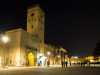 Die nchtliche Place Chefchaouni mit Uhrenturm und Befestigungsanlagen, Essaouira, Marokko